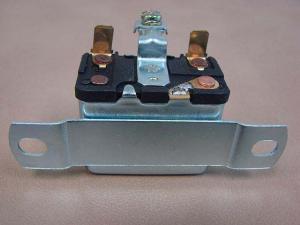 RELE IKKUNOIDEN FORD 6166 safety relay