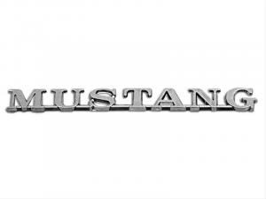 MERKKI LOKASUOJAN MUSTANG TEKSTI MUSTANG 196566 tappi kiinnitys